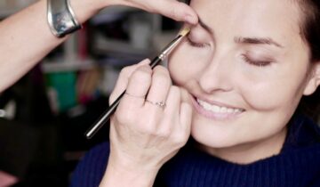 How to Make Your Makeup Last All Day (or at Least Much Longer…;-)